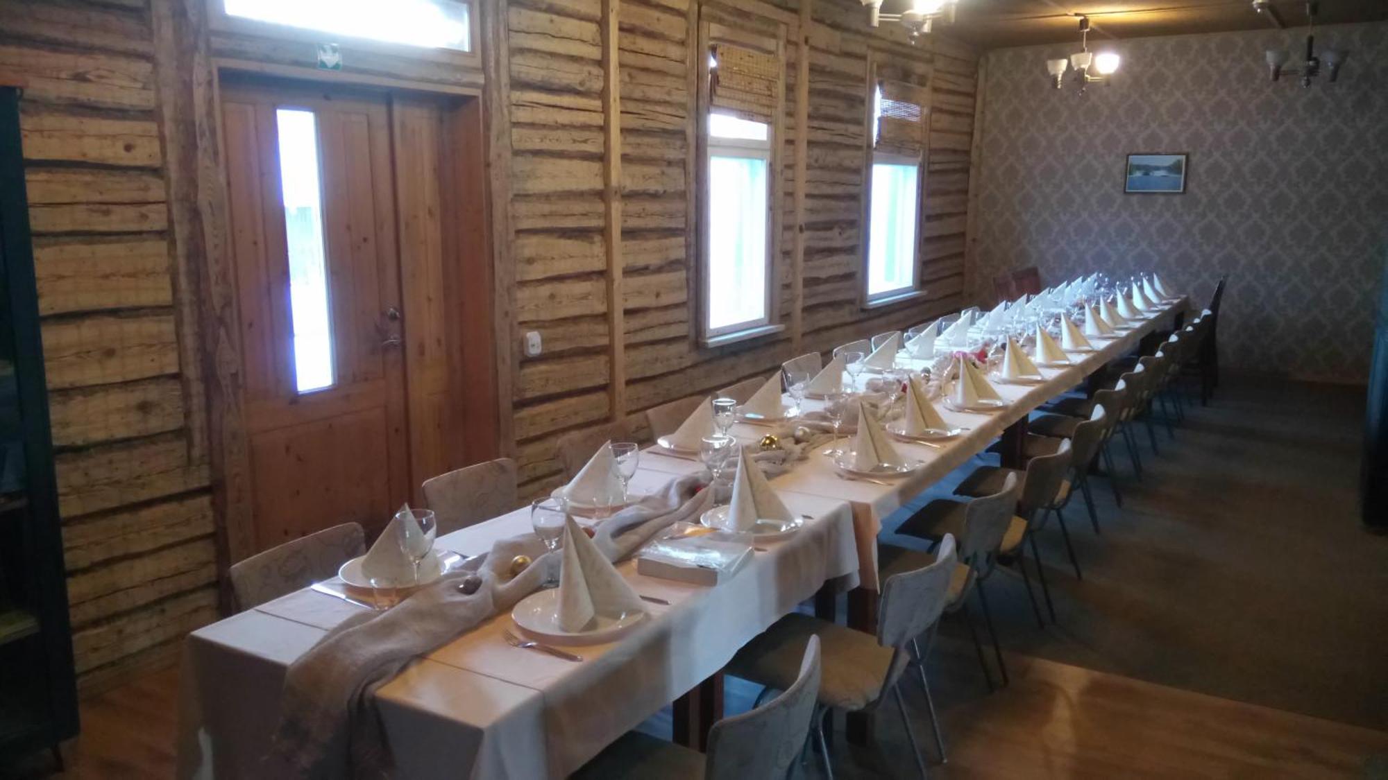 Vana Postimaja Accommodation Suure-Jaani Экстерьер фото
