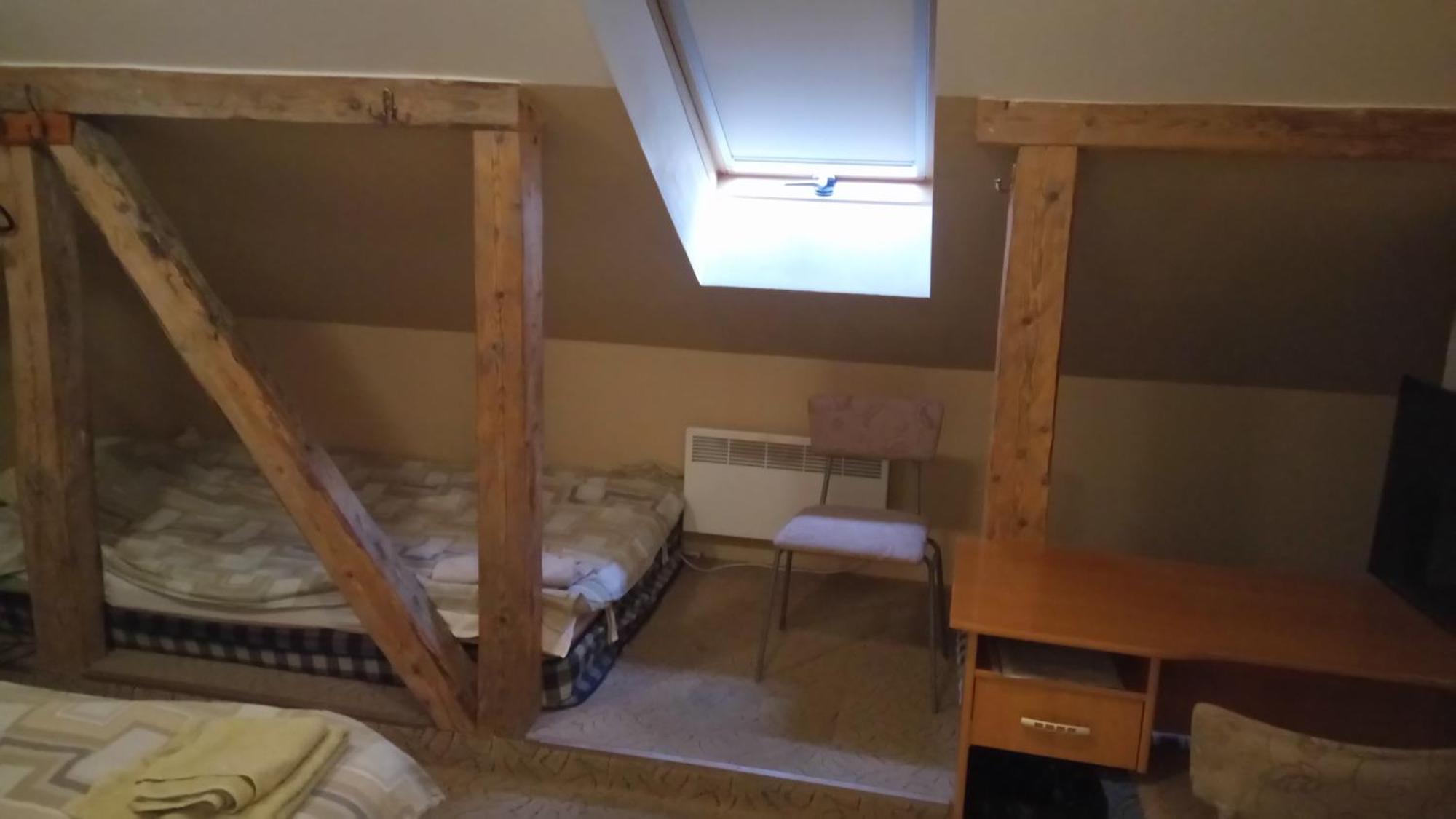 Vana Postimaja Accommodation Suure-Jaani Экстерьер фото